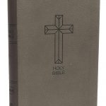 NKJV, Value Thinline Bible, Compact, Leathersoft, Black, Red Letter Edition, Comfort Print